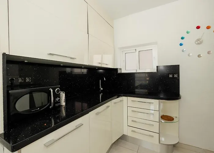 Top2stay Alamos Bed & Breakfast Torremolinos